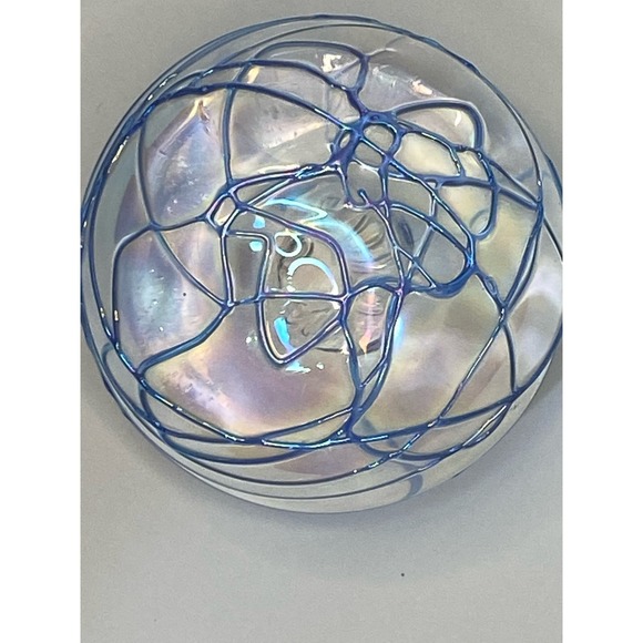 Anton Intaglio Art Glass Iridescent Blue & Clear Threaded Paperweight Signed - Picture 2 of 6
